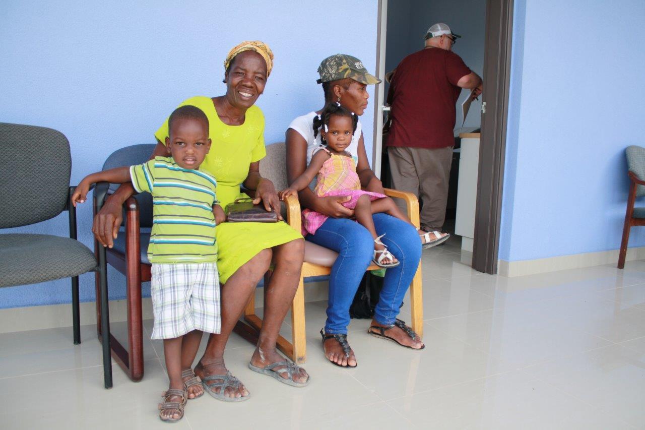 Several vistors wait to be seen at new hospital (1)