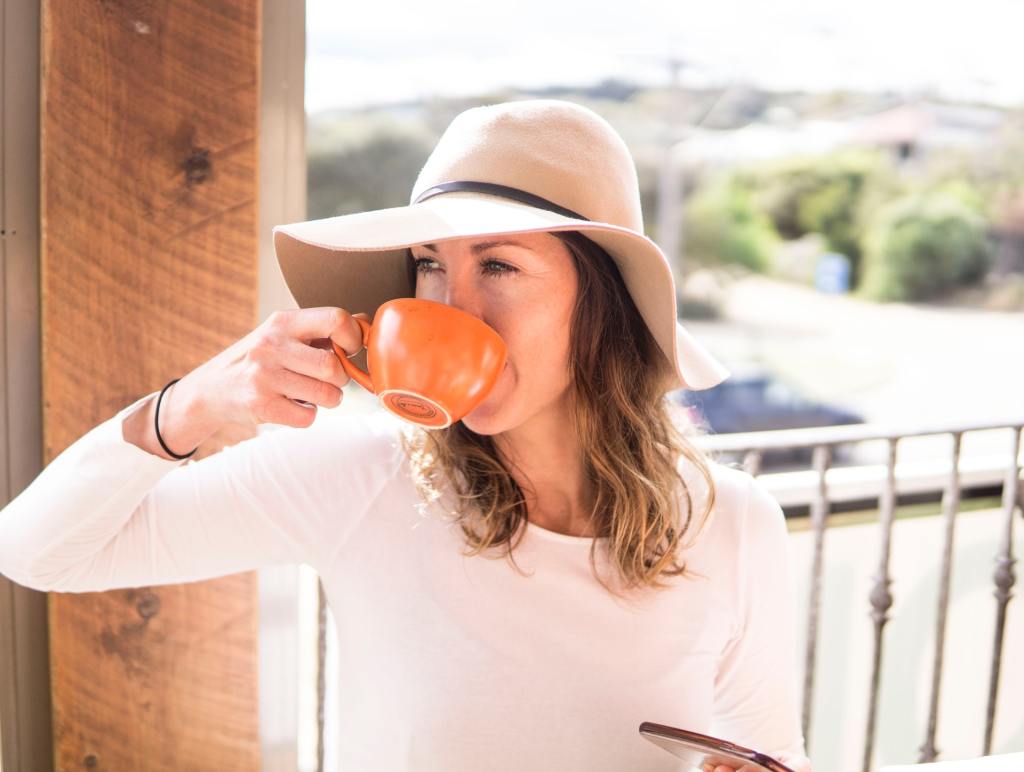 3 Teas and Coffee Brands That Support&nbsp;Women